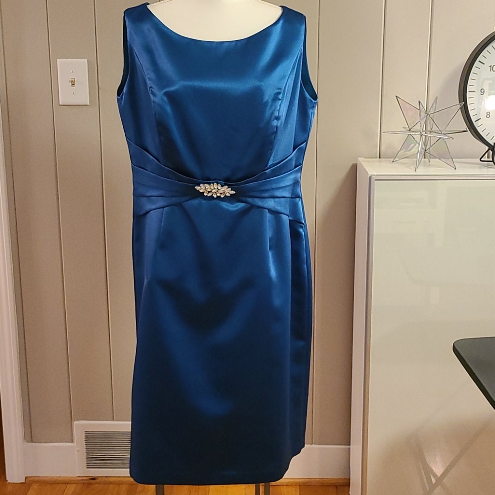 Mother of the Bride/Groom Dress w/Jacket
